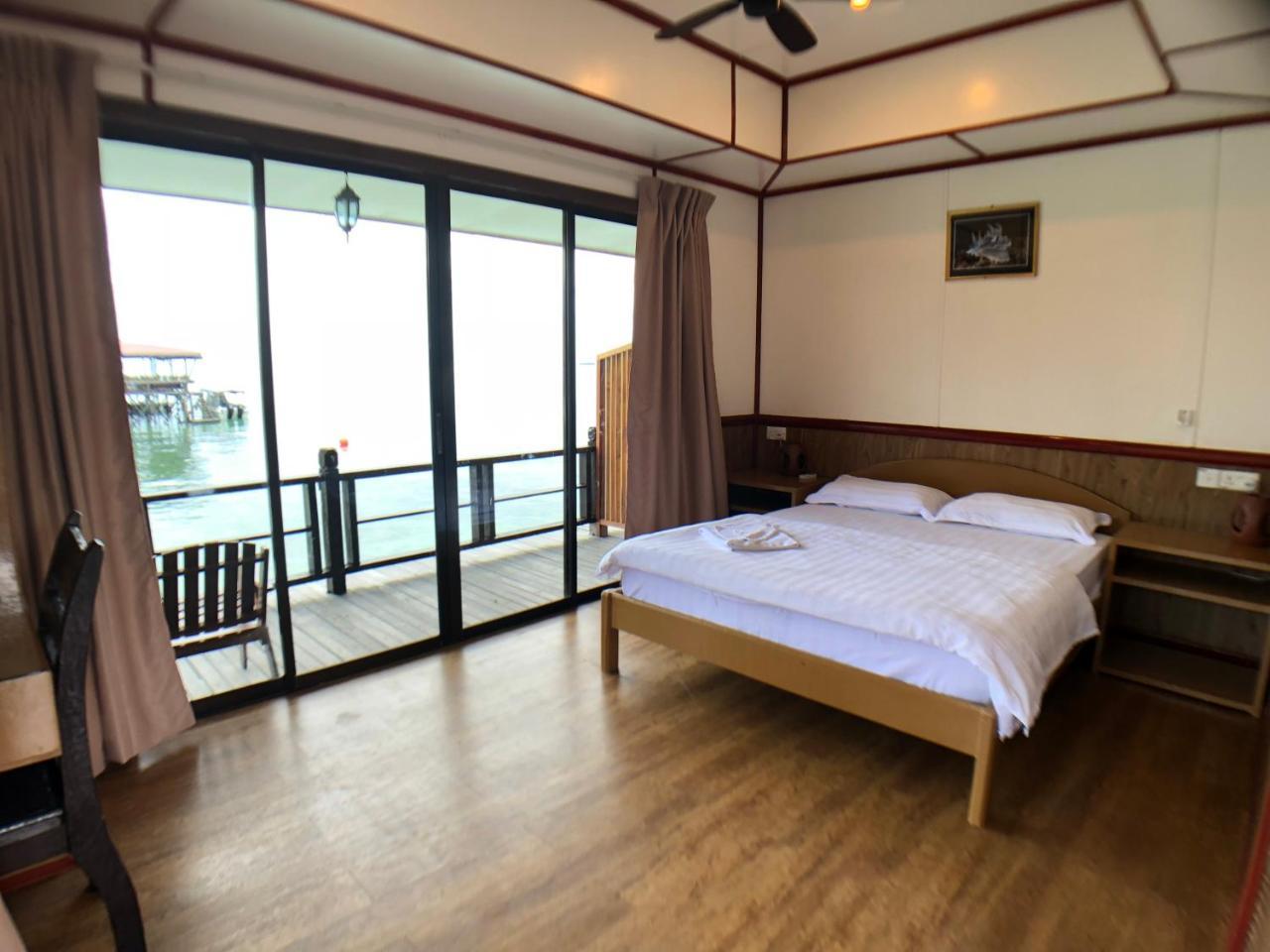 Mabul Paradise Lodge Mabul Island Exteriör bild